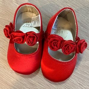 Janie & Jack Baby Rosette Crib Shoe